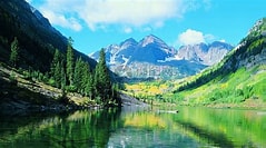 移动--最好号段1380、1390以及188号段 联通--最好号段130、131以及166号段 电信--最好号段是133和199号段